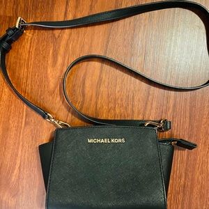 Michael Kors mini Selma crossbody